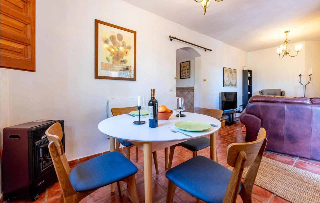 Pet Friendly Home In Iznate With Kitchen Málaga Kültér fotó